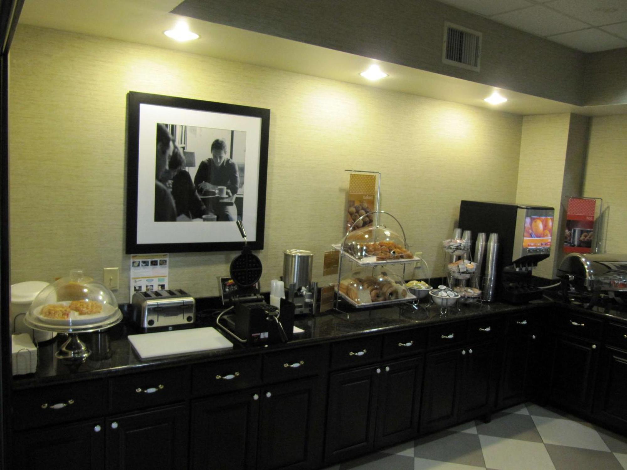 Hampton Inn Lindale/Tyler Exteriör bild